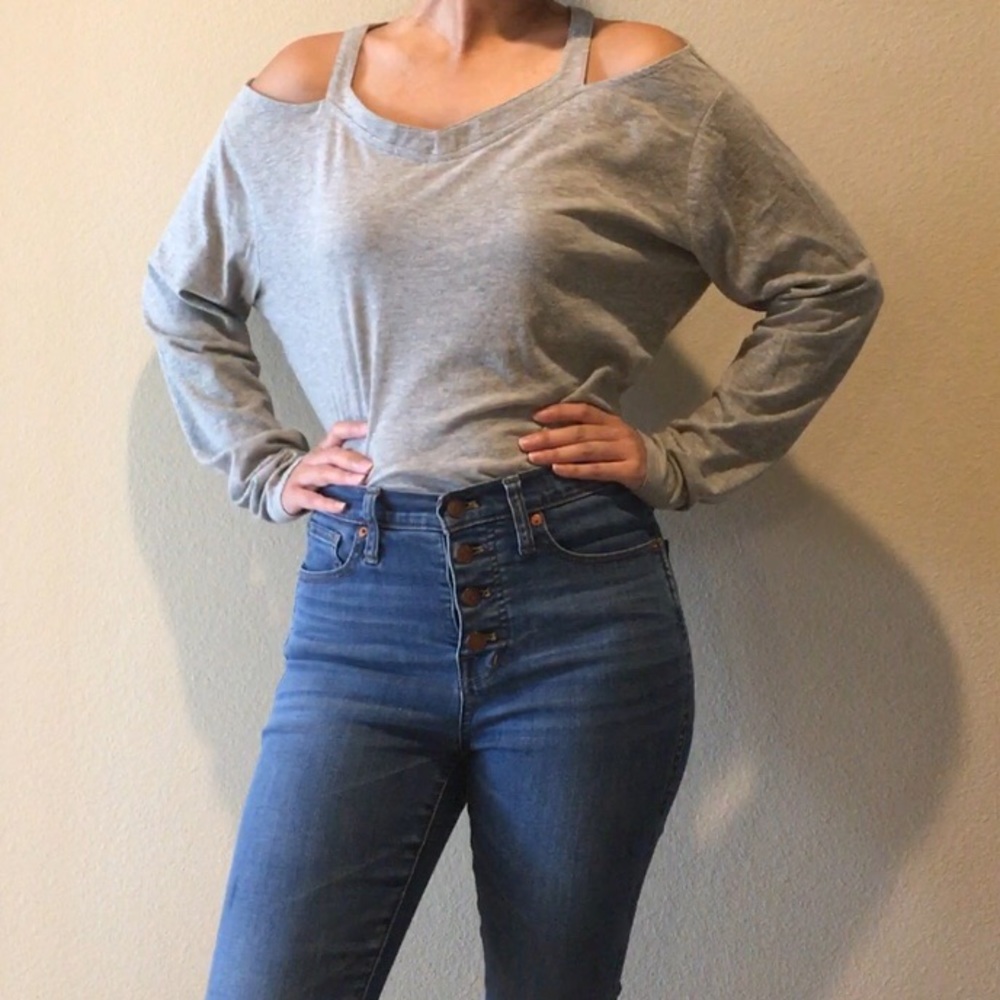NEW RD Style Gray Top with Stylish Shoulder Cutout